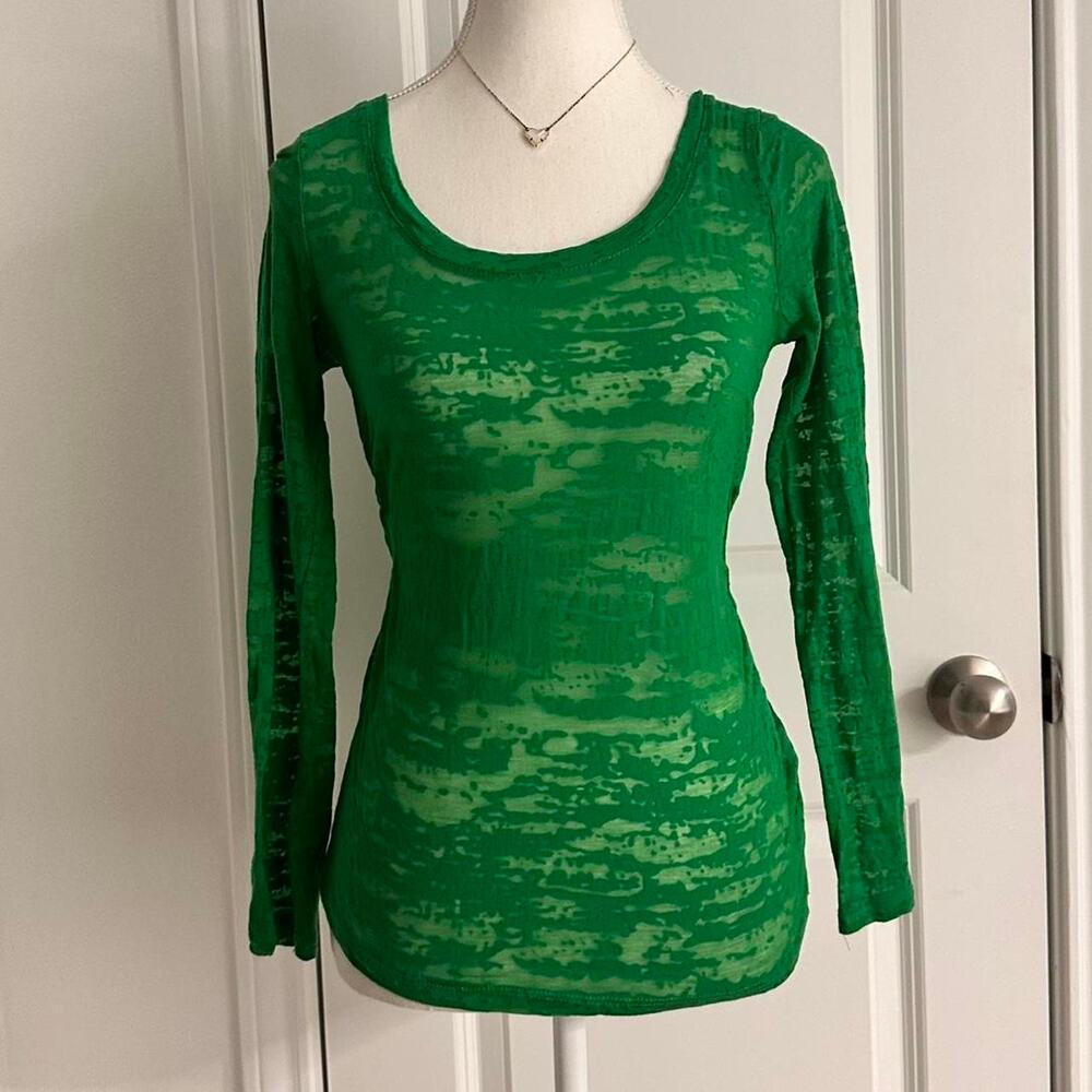 Splash Size Medium Y2K LightWeight Sheer LongSleeve Layering Top